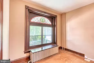 228 W Douglass St, Reading, PA 19601 - Photo 9