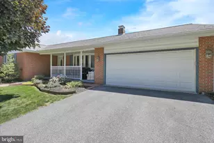 1505 Cromwell Dr, Wyomissing, PA 19610 - Photo 3
