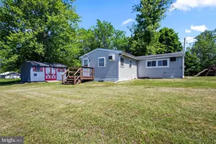 30 Perry St, Birdsboro, PA 19508 - Photo 15