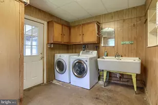 332 E Walnut St, Reading, PA 19607 - Photo 21