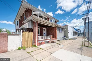 645 Lancaster Ave, Reading, PA 19611 - Photo 3