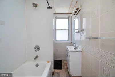645 Lancaster Avenue, Reading, PA 19611 - Photo 31