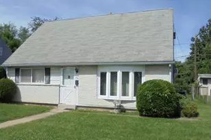 608 El Hatco Dr, Temple, PA 19560 - Photo 1