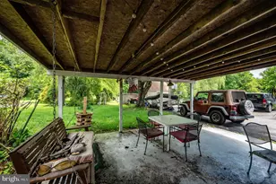 1137 E Main St, Douglassville, PA 19518 - Photo 29