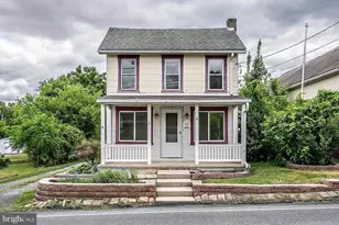886 Pleasant Hill Rd, Fleetwood, PA 19522 - Photo 1