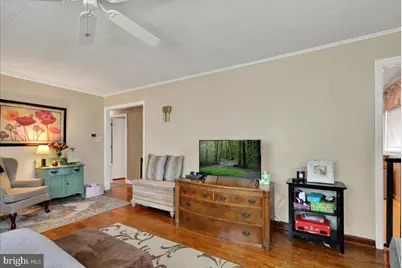 307 Summit Avenue, Reading, PA 19607 - Photo 7