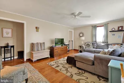 307 Summit Avenue, Reading, PA 19607 - Photo 5