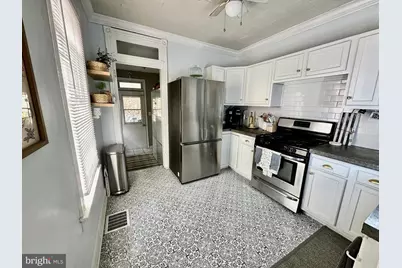 106 S 6th Avenue, West Reading, PA 19611 - Photo 11