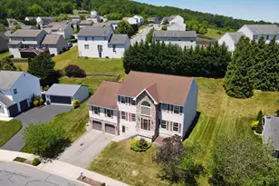 221 Longview Dr, Reading, PA 19608 - Photo 47