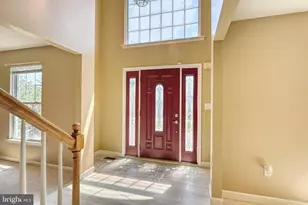 221 Longview Dr, Reading, PA 19608 - Photo 3