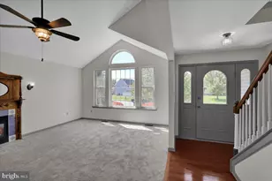 223 Woodbridge Ln, Douglassville, PA 19518 - Photo 7