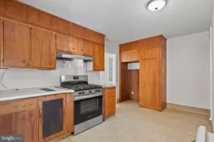120 S Kemp St, Lyon Station, PA 19536 - Photo 15