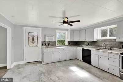 4114 Sefranka Road, Temple, PA 19560 - Photo 7