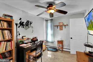312 Summit Ave, Reading, PA 19611 - Photo 17