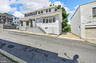 18 Pennwyn Tc Terrace, Reading, PA 19606 - Photo 3