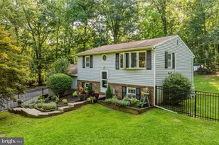40 Quaker Hill Rd, Morgantown, PA 19543 - Photo 1