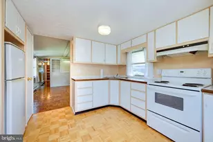 4851 Perkiomen Ave, Reading, PA 19606 - Photo 11
