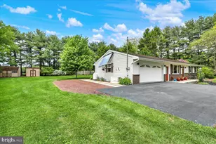 24 Mountain View Rd, Bethel, PA 19507 - Photo 35