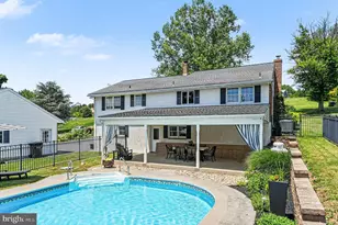 61 Applewood Ln, Boyertown, PA 19512 - Photo 3