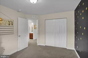 4884 Mount Vernon St, Temple, PA 19560 - Photo 23