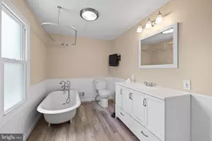218 Cinder St, Birdsboro, PA 19508 - Photo 17
