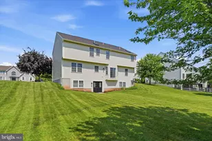 604 Farmingdale Dr, Douglassville, PA 19518 - Photo 35