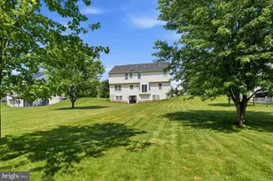 604 Farmingdale Dr, Douglassville, PA 19518 - Photo 35