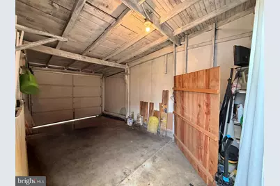 1136 N 10th Street, Reading, PA 19604 - Photo 17
