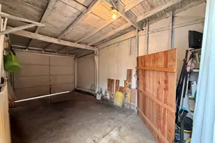 1136 N 10th St, Reading, PA 19604 - Photo 17