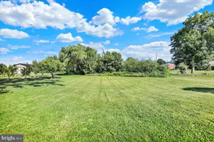 225 N Church St, Robesonia, PA 19551 - Photo 11
