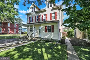 225 N Church St, Robesonia, PA 19551 - Photo 1