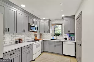 225 N Church St, Robesonia, PA 19551 - Photo 19
