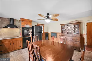 5910 Littlefield Ave, Reading, PA 19606 - Photo 7