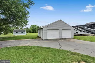 5910 Littlefield Ave, Reading, PA 19606 - Photo 31