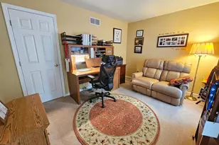 1120 Stonehenge Dr, Reading, PA 19606 - Photo 15