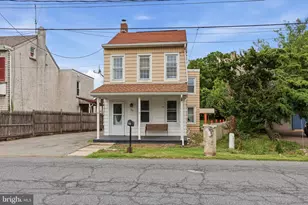 25 Water St, Reading, PA 19605 - Photo 1