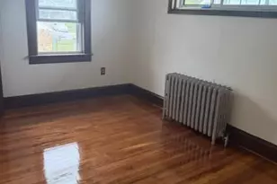 437 Jefferson St, Reading, PA 19605 - Photo 7