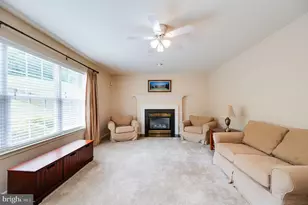 389 Eagleview Dr, Mohrsville, PA 19541 - Photo 17