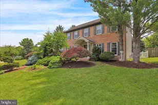 1723 Colony Dr, Reading, PA 19610 - Photo 5