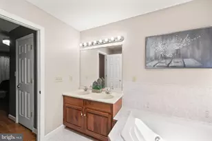 1013 Parkway Dr, Reading, PA 19605 - Photo 17