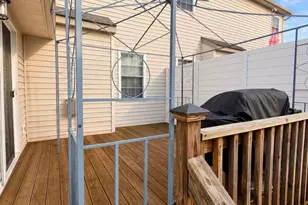 1032 Ithica, Reading, PA 19605 - Photo 3