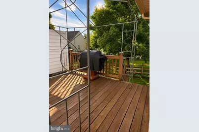 1032 Ithica, Reading, PA 19605 - Photo 5