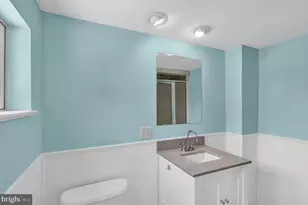 205 W 38th St, Reading, PA 19606 - Photo 25