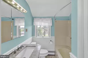 205 W 38th St, Reading, PA 19606 - Photo 17