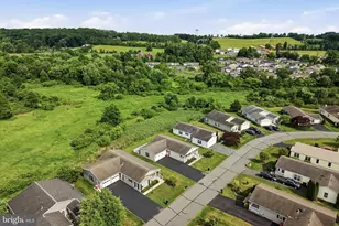 27 Eagles Watch N, Bechtelsville, PA 19505 - Photo 49