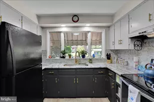 4308 5th Ave, Temple, PA 19560 - Photo 11