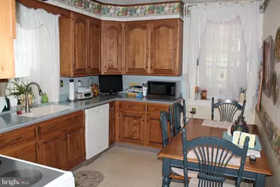 375 W Philadelphia Avenue, Boyertown, PA 19512 - Photo 17