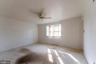 1524 Colony Dr, Reading, PA 19610 - Photo 11
