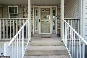 425 Sensen Rd, Wernersville, PA 19565 - Photo 3