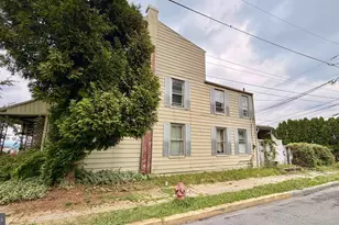 1359 Green St, Reading, PA 19604 - Photo 15